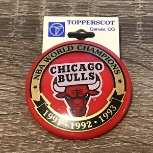 Chicago Bulls NBA World Champions 1991, 1992, 1993 Pin